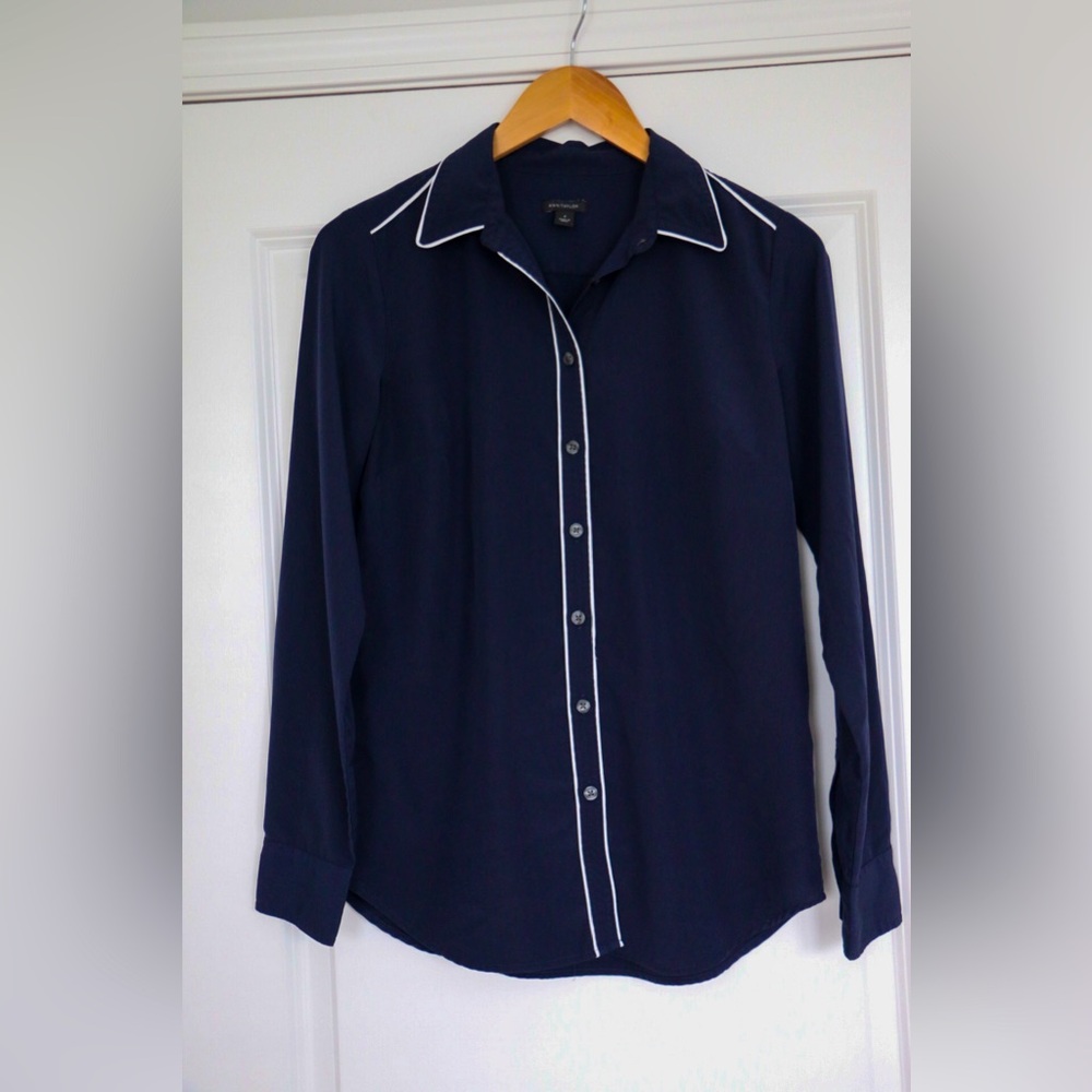Ann Taylor Navy Button Down with White Piping Detail